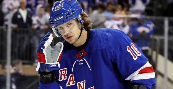 Панарин не набрал очков в четырех из шести последних матчей Панарин не набрал очков в четырех из шести последних матчей