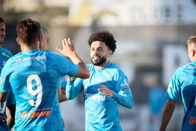 «Зенит» выиграл у «Копенгагена» по пенальти после ничьей в основное время матча «Зенит» выиграл у «Копенгагена» по пенальти после ничьей в основное время матча