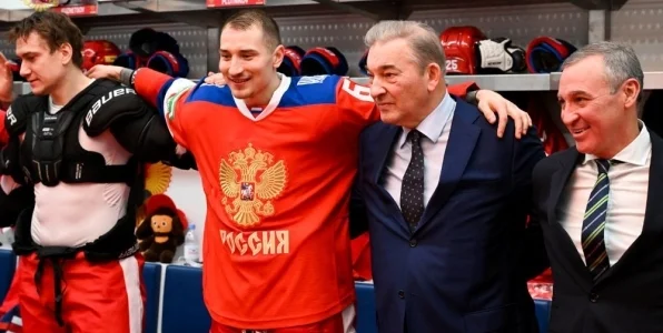 Игрок СКА Хайруллин: «Локомотив» – команда без слабых мест, они стали лучше играть Игрок СКА Хайруллин: «Локомотив» – команда без слабых мест, они стали лучше играть