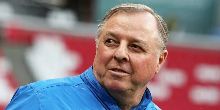 Александр Тарханов: «Мы зря делаем ориентир на иностранных тренеров. Нужно довериться своим» Александр Тарханов: «Мы зря делаем ориентир на иностранных тренеров. Нужно довериться своим»