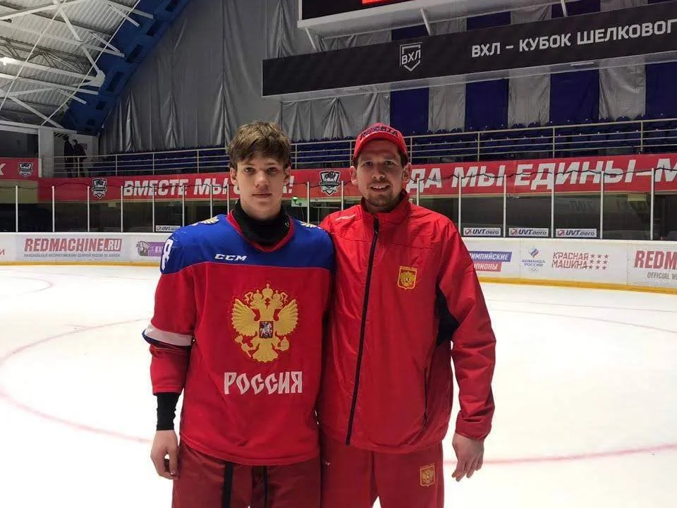 «Канадцы очень уважают русских». История бывшего скаута сборной России, уехавшего покорять Америку «Канадцы очень уважают русских». История бывшего скаута сборной России, уехавшего покорять Америку