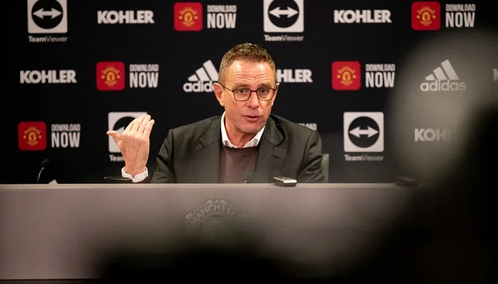 Рангник о судье матча с «Атлетико» в ОЧ: «Он часто попадался на попытки потянуть время, постоянно кто-то лежал на газоне» Рангник о судье матча с «Атлетико» в ОЧ: «Он часто попадался на попытки потянуть время, постоянно кто-то лежал на газоне»