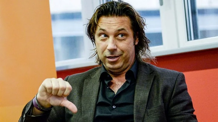 Александр Мостовой: «Пускай Абаскаль напишет в поиске «голы Мостового в Испании». Он получит большое удовольствие от увиденного» Александр Мостовой: «Пускай Абаскаль напишет в поиске «голы Мостового в Испании». Он получит большое удовольствие от увиденного»