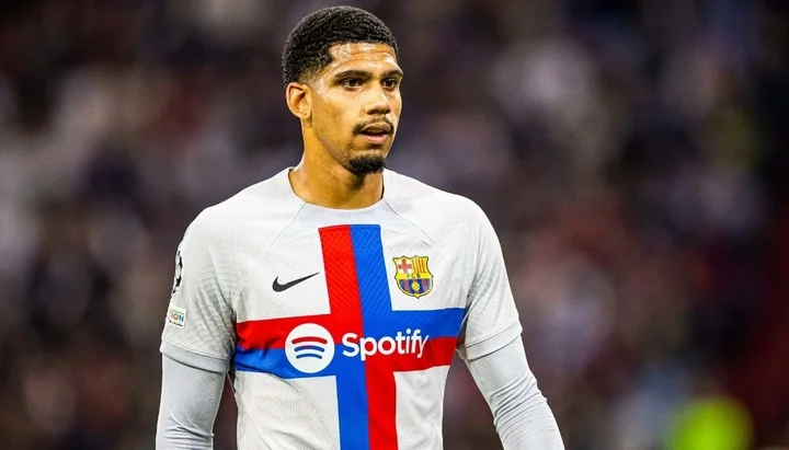 «Манчестер Юнайтед» хочет получить Рональда Араухо за 80 млн евро «Манчестер Юнайтед» хочет получить Рональда Араухо за 80 млн евро