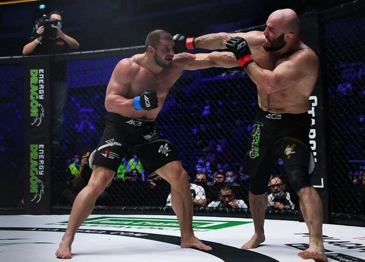 Владимир Хрюнов: «Буду болеть за Исмаилова. Чтобы он победил Штыркова, это со спортивной точки зрения. Это не бой, а находка!» Владимир Хрюнов: «Буду болеть за Исмаилова. Чтобы он победил Штыркова, это со спортивной точки зрения. Это не бой, а находка!»