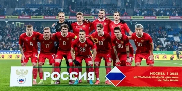 Комаров: эта сборная России по футболу готова выйти из группы на чемпионатах мира и Европы