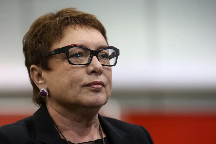 Ольга Смородская: «Хотела пригласить Карпина в «Локомотив», но совет директоров заблокировал – мол, не солидно звать тренера из ФНЛ» Ольга Смородская: «Хотела пригласить Карпина в «Локомотив», но совет директоров заблокировал – мол, не солидно звать тренера из ФНЛ»