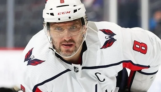 Овечкин сделал дубль в игре с «Рейнджерс». До Гретцки – 37 шайб Овечкин сделал дубль в игре с «Рейнджерс». До Гретцки – 37 шайб