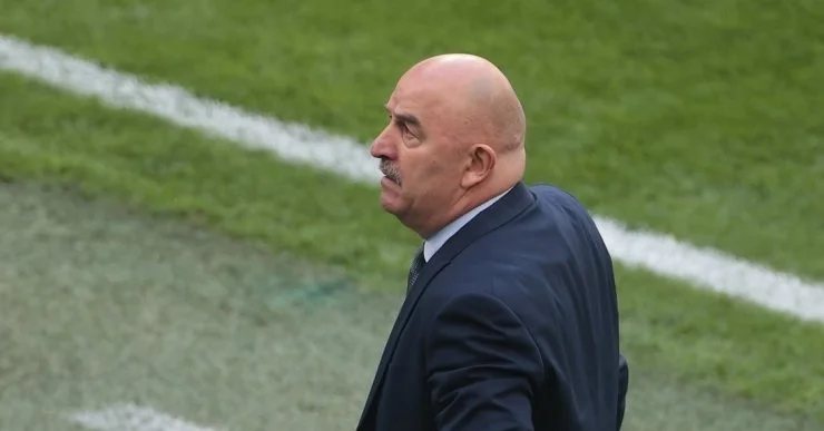 Антирекорд Черчесова и худшая разница голов на Евро. Крушение сборной России в цифрах Антирекорд Черчесова и худшая разница голов на Евро. Крушение сборной России в цифрах