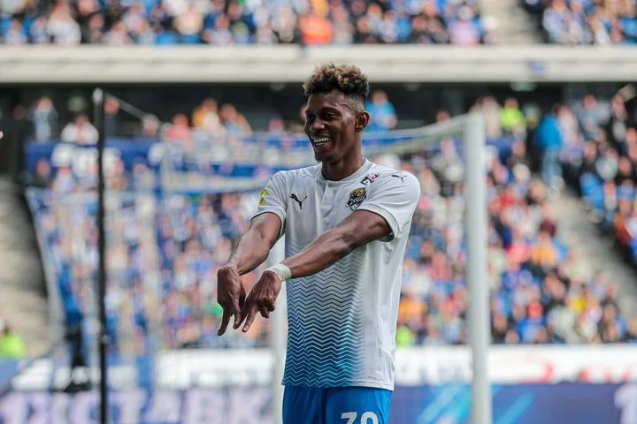 Гендиректор «Сочи»: «Вероятность перехода Кассьерры в «Зенит» есть. Состоится ли он – время покажет» Гендиректор «Сочи»: «Вероятность перехода Кассьерры в «Зенит» есть. Состоится ли он – время покажет»