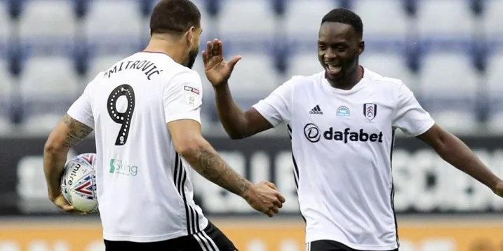 «Фулхэм» стал первым клубом после «Манчестер Сити», забившим более 100 голов за сезон в Чемпионшипе «Фулхэм» стал первым клубом после «Манчестер Сити», забившим более 100 голов за сезон в Чемпионшипе