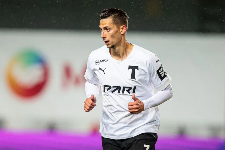 Илья Кутепов: «Хочется играть как можно дольше, но мне все-таки не 18 лет. У Лебеденко попрошу рецепт долголетия» Илья Кутепов: «Хочется играть как можно дольше, но мне все-таки не 18 лет. У Лебеденко попрошу рецепт долголетия»