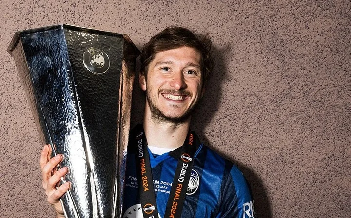 Артем Карпукас про Миранчука: «Это действительно игрок очень высокого класса – он полностью заслужил все свои титулы» Артем Карпукас про Миранчука: «Это действительно игрок очень высокого класса – он полностью заслужил все свои титулы»