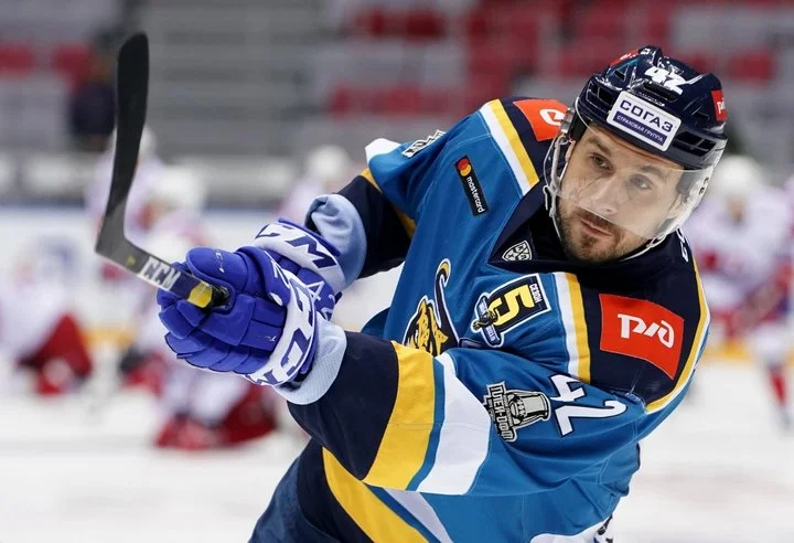 Никита Щитов: «Печально, что «Сочи» уже три года плохо играет – не попадает в плей-офф, и сейчас после такого старта это будет уже тяжело сделать» Никита Щитов: «Печально, что «Сочи» уже три года плохо играет – не попадает в плей-офф, и сейчас после такого старта это будет уже тяжело сделать»