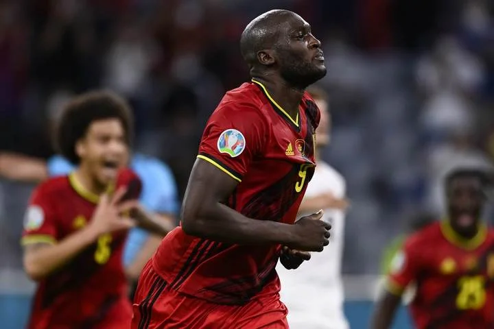 Покер Ромелу Лукаку принес сборной Бельгии разгромную победу над Азербайджаном Покер Ромелу Лукаку принес сборной Бельгии разгромную победу над Азербайджаном