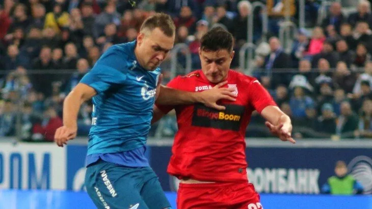 Стали известны стартовые составы команд на матч 20-го тура РПЛ «Зенит» — «Уфа» Стали известны стартовые составы команд на матч 20-го тура РПЛ «Зенит» — «Уфа»