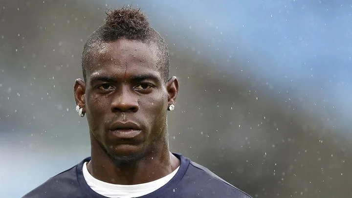 Марио Балотелли: «Я всегда говорил, что мечтаю поиграть за «Наполи». К сожалению, Аурелио Де Лаурентис не хотел видеть меня в команде» Марио Балотелли: «Я всегда говорил, что мечтаю поиграть за «Наполи». К сожалению, Аурелио Де Лаурентис не хотел видеть меня в команде»