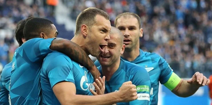 «Зенит» в зрелищном матче стал чемпионом России-2020!