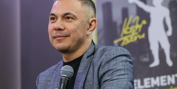 Цзю о бое Тайсона и Мейвезера: как можно в принципе проводить этот бред?! Цзю о бое Тайсона и Мейвезера: как можно в принципе проводить этот бред?!