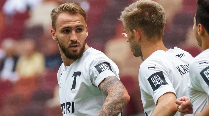 Сергей Бородин о 20-матчевой серии «Торпедо» без поражений: «Коллектив сплотился. Есть цель и понимание того, куда мы движемся и чего хотим» Сергей Бородин о 20-матчевой серии «Торпедо» без поражений: «Коллектив сплотился. Есть цель и понимание того, куда мы движемся и чего хотим»