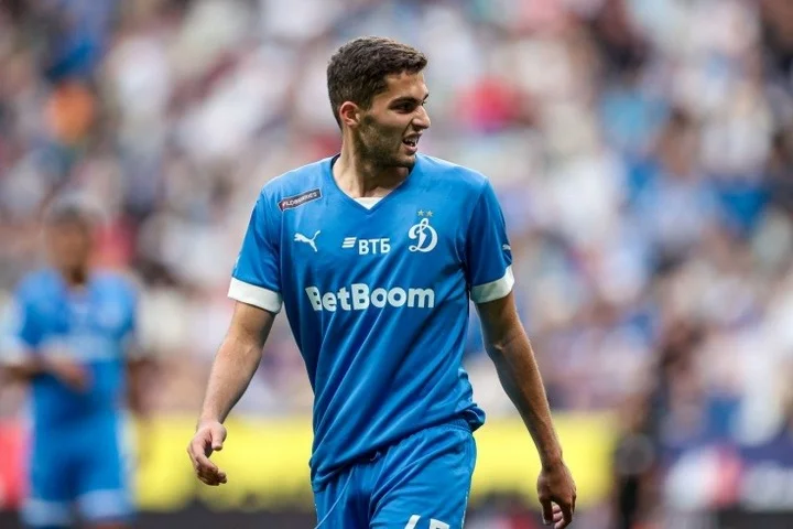 Арсен Захарян близок к переходу в «Лацио» Арсен Захарян близок к переходу в «Лацио»