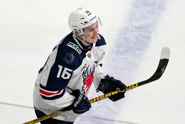 Форвард «Торпедо» Василий Атанасов: «Считаю, что мы не дали лёгкой прогулки СКА, как многие ждали» Форвард «Торпедо» Василий Атанасов: «Считаю, что мы не дали лёгкой прогулки СКА, как многие ждали»