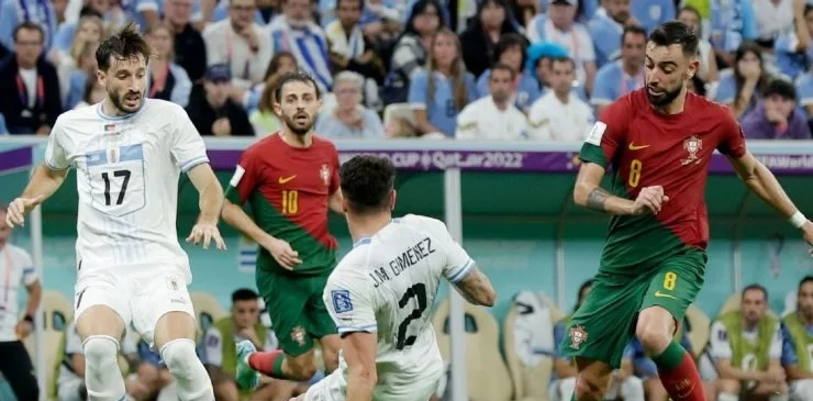 Судьи запутались с правилом игры рукой. Создана специальная комиссия Судьи запутались с правилом игры рукой. Создана специальная комиссия