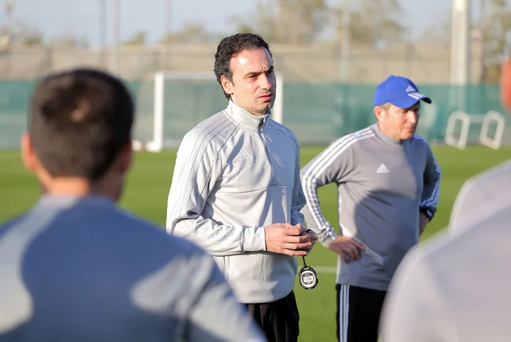 Григорий Бабаян: «Второе место ЦСКА уже не отдаст. В «Спартаке» отсутствует контроль эмоций и дисциплина» Григорий Бабаян: «Второе место ЦСКА уже не отдаст. В «Спартаке» отсутствует контроль эмоций и дисциплина»