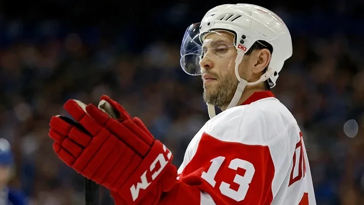 Максим Сушинский: «Дацюк выделялся на хоккейной площадке своей нестандартной игрой. Поэтому он в Зале славы» Максим Сушинский: «Дацюк выделялся на хоккейной площадке своей нестандартной игрой. Поэтому он в Зале славы»