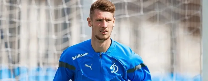 «Динамо» отдало вратаря Илью Купцова «КАМАЗу» в аренду «Динамо» отдало вратаря Илью Купцова «КАМАЗу» в аренду