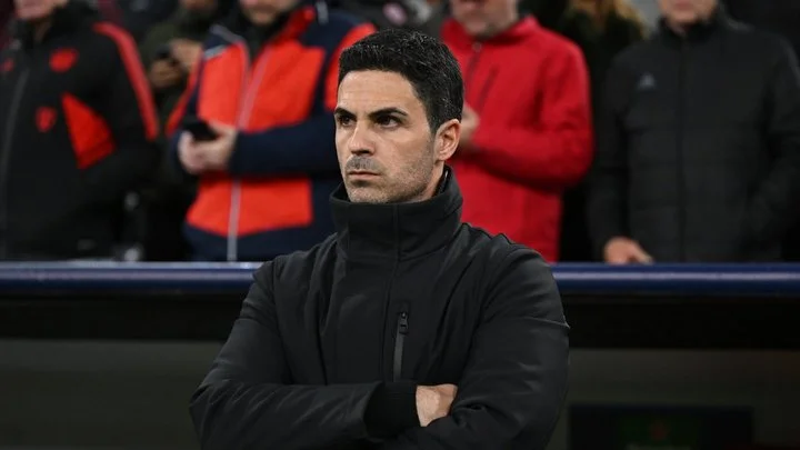 Микель Артета: «Однажды вернусь в Испанию. Я не собираюсь провести вне дома всю свою жизнь» Микель Артета: «Однажды вернусь в Испанию. Я не собираюсь провести вне дома всю свою жизнь»