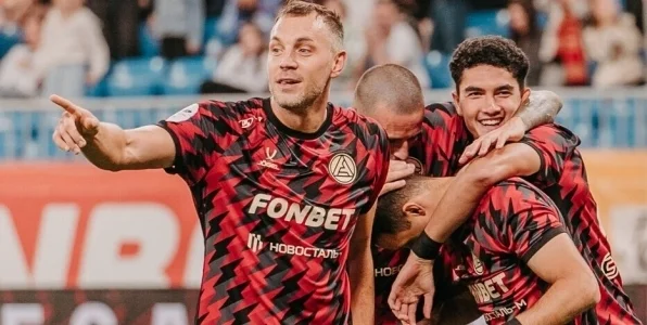 Владелец «Акрона» о Дзюбе в сборной: Рекорды существуют для того, чтобы их бить Владелец «Акрона» о Дзюбе в сборной: Рекорды существуют для того, чтобы их бить