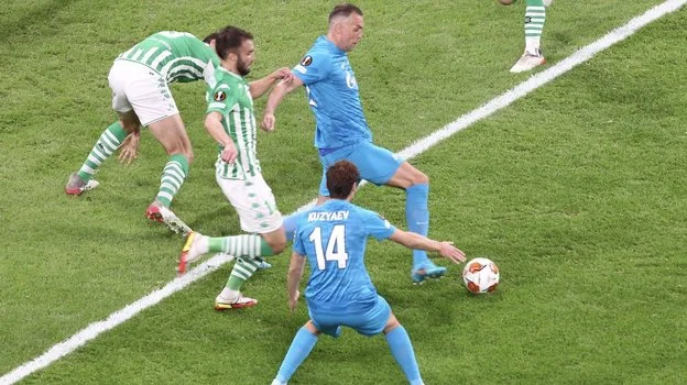 «Зенит» проиграл «Бетису» в первом матче 1/16 финала Лиги Европы