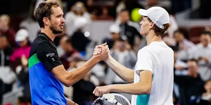 Янник Синнер: «Я очень жду шанса снова сыграть с Медведевым. Для меня это серьезное испытание» Янник Синнер: «Я очень жду шанса снова сыграть с Медведевым. Для меня это серьезное испытание»