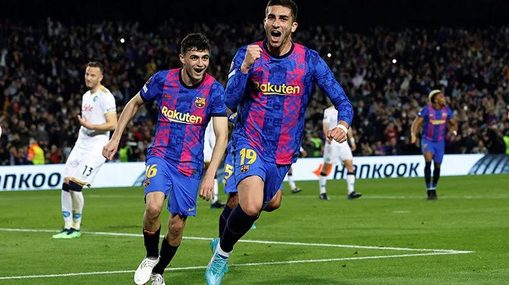 Торрес забил третий мяч в самом начале второго тайма Эль-класико Торрес забил третий мяч в самом начале второго тайма Эль-класико