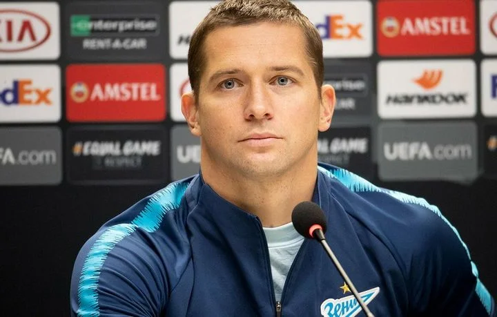 Михаил Кержаков о том, чем займется после завершения карьеры: «Пока думаю, что мог бы тренировать детей. Смогу вернуть маленькую частичку долга футболу» Михаил Кержаков о том, чем займется после завершения карьеры: «Пока думаю, что мог бы тренировать детей. Смогу вернуть маленькую частичку долга футболу»