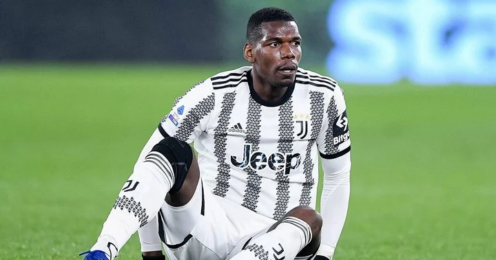 Поль Погба впервые за год вышел на поле и получил травму Поль Погба впервые за год вышел на поле и получил травму