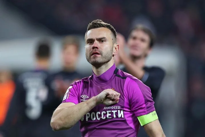 Игорь Акинфеев: «Даже самый плохой хейт – это хорошо для тебя, потому что твоя фамилия всегда фигурирует» Игорь Акинфеев: «Даже самый плохой хейт – это хорошо для тебя, потому что твоя фамилия всегда фигурирует»