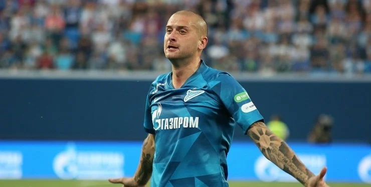 Чемпионские приёмы «Зенита». ЦСКА и «Спартаку» без перемен не светит титул Чемпионские приёмы «Зенита». ЦСКА и «Спартаку» без перемен не светит титул