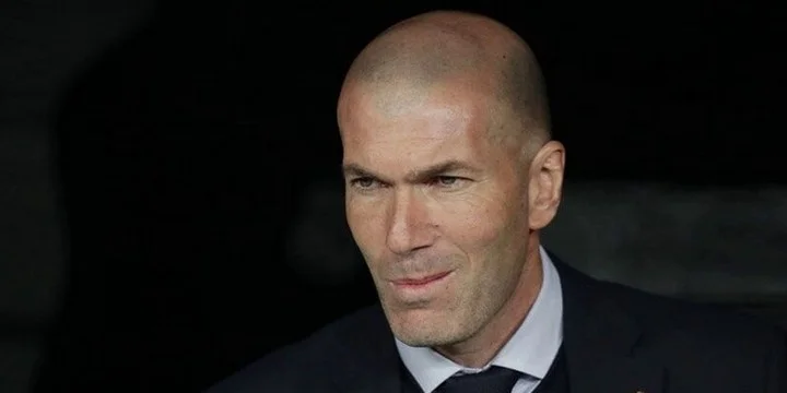 Зинедин Зидан может стать новым главным тренером «Манчестер Юнайтед» Зинедин Зидан может стать новым главным тренером «Манчестер Юнайтед»