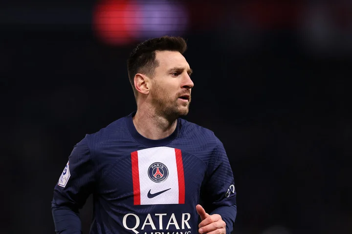 Лионель Месси: «В начале прием со стороны болельщиков ПСЖ был очень хорошим. Однако потом люди стали относиться ко мне по-другому» Лионель Месси: «В начале прием со стороны болельщиков ПСЖ был очень хорошим. Однако потом люди стали относиться ко мне по-другому»