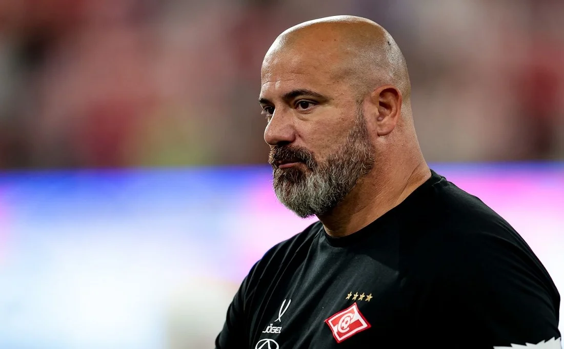 Станкович сам бьет Максименко и Селихову по воротам после тренировок «Спартака» Станкович сам бьет Максименко и Селихову по воротам после тренировок «Спартака»