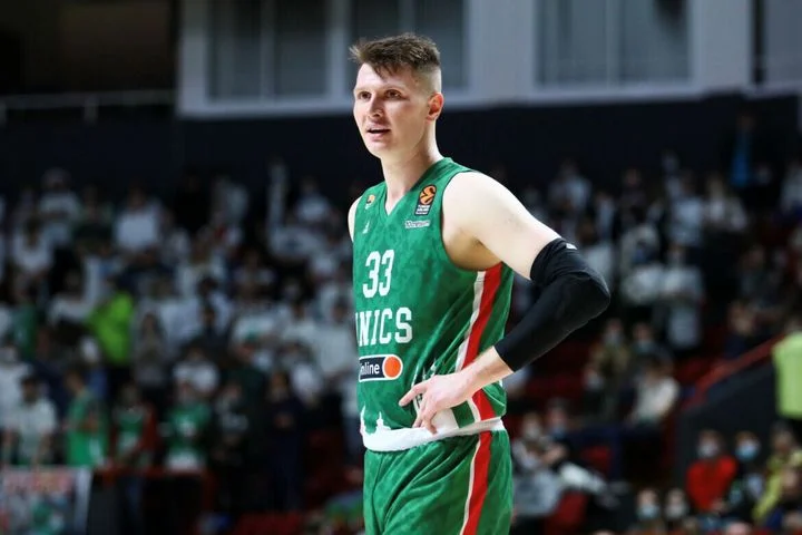 Андрей Воронцевич продолжит карьеру в «Зените» Андрей Воронцевич продолжит карьеру в «Зените»