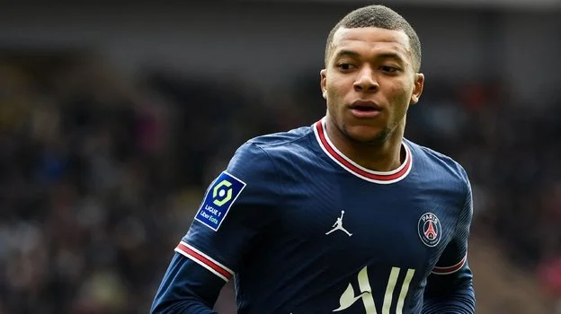 ПСЖ придется продать некоторых его партнеров, если Мбаппе бесплатно уйдет ПСЖ придется продать некоторых его партнеров, если Мбаппе бесплатно уйдет