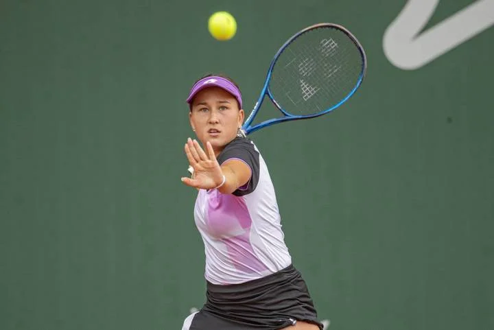 Камила Рахимова прошла во второй круг турнира в Румынии Камила Рахимова прошла во второй круг турнира в Румынии