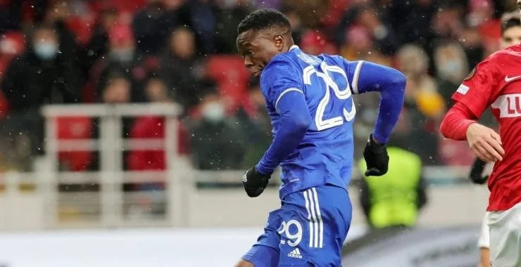 За «Спартак» точно не стыдно. «Красно-белые» трижды забили «Лестеру», но пропустили четыре от Патсона Даки