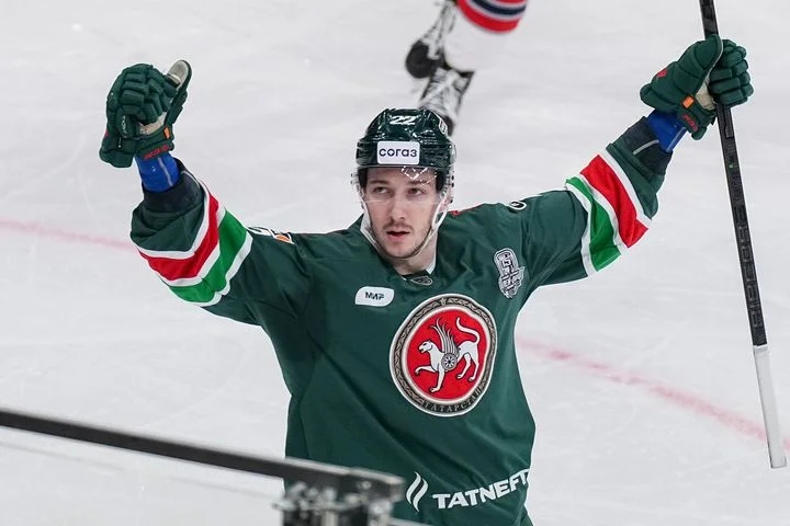 Станислав Галиев подпишет с «Ак Барсом» контракт на один год Станислав Галиев подпишет с «Ак Барсом» контракт на один год