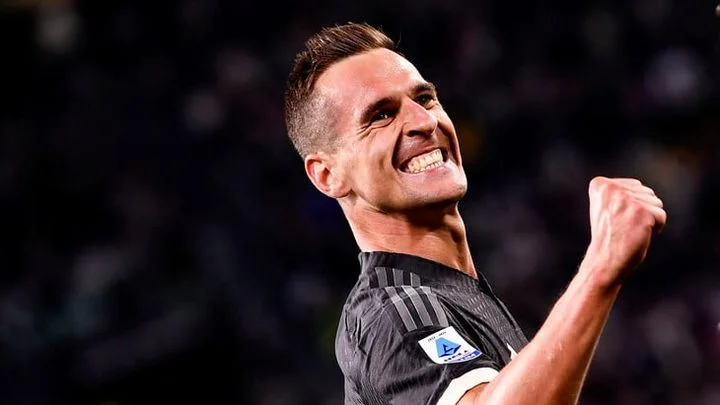 Аркадиуш Милик принес «Ювентусу» победу над «Лечче» Аркадиуш Милик принес «Ювентусу» победу над «Лечче»