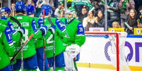 Плющев: «Салават» не упадет резко вниз из-за задержек зарплат игрокам Плющев: «Салават» не упадет резко вниз из-за задержек зарплат игрокам