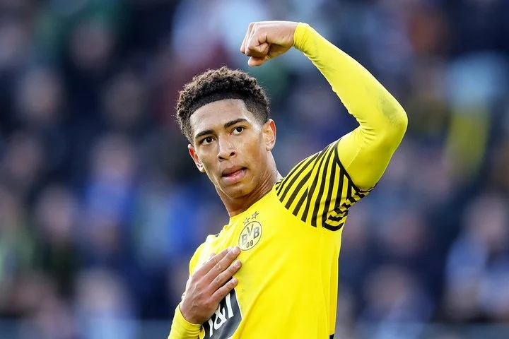 «Реал» близок к договоренности о трансфере Беллингема «Реал» близок к договоренности о трансфере Беллингема